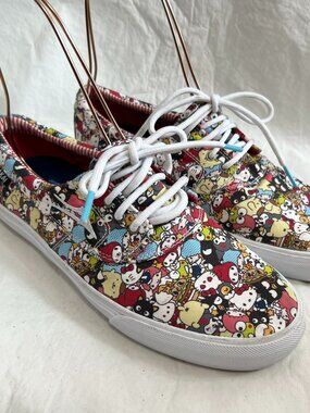 Lakai Hello Kitty Sanrio Sneakers lace up mens 7 womens 8.5 skateboarding shoes